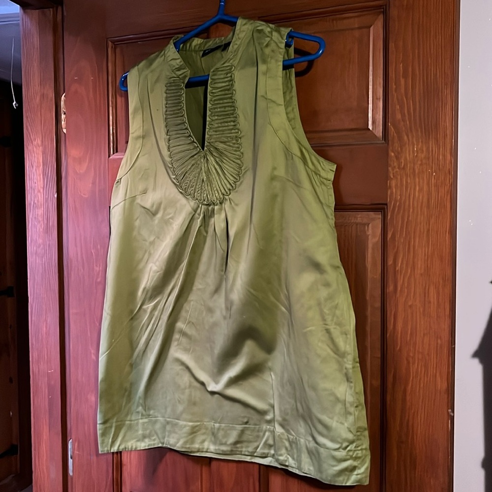 Apt 9 Green Sleeveless Top Size Large - image 1